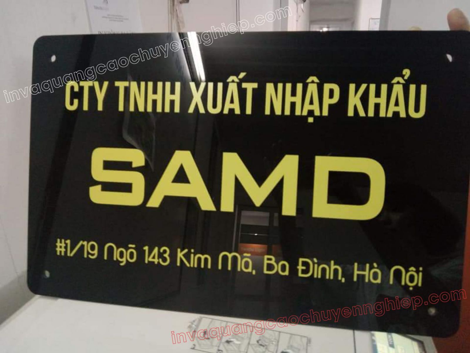 biển kính công ty xuất nhập khẩu samd